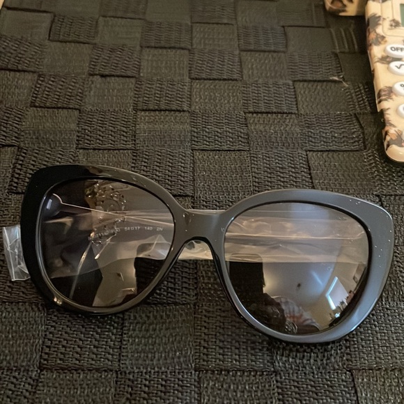 Coach sunglasses Black - Picture 4 of 5